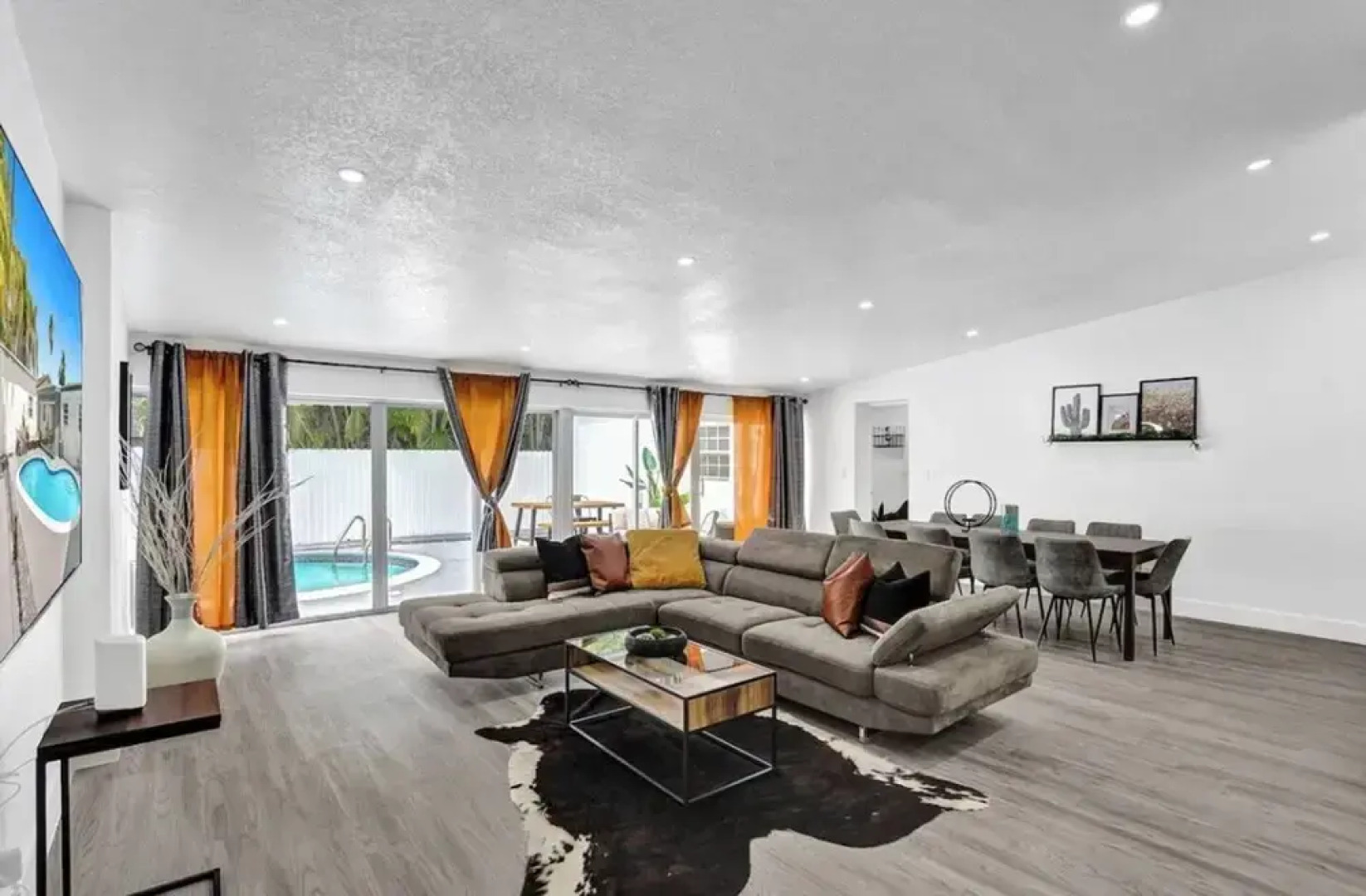 Spacious Home With Heated Pool