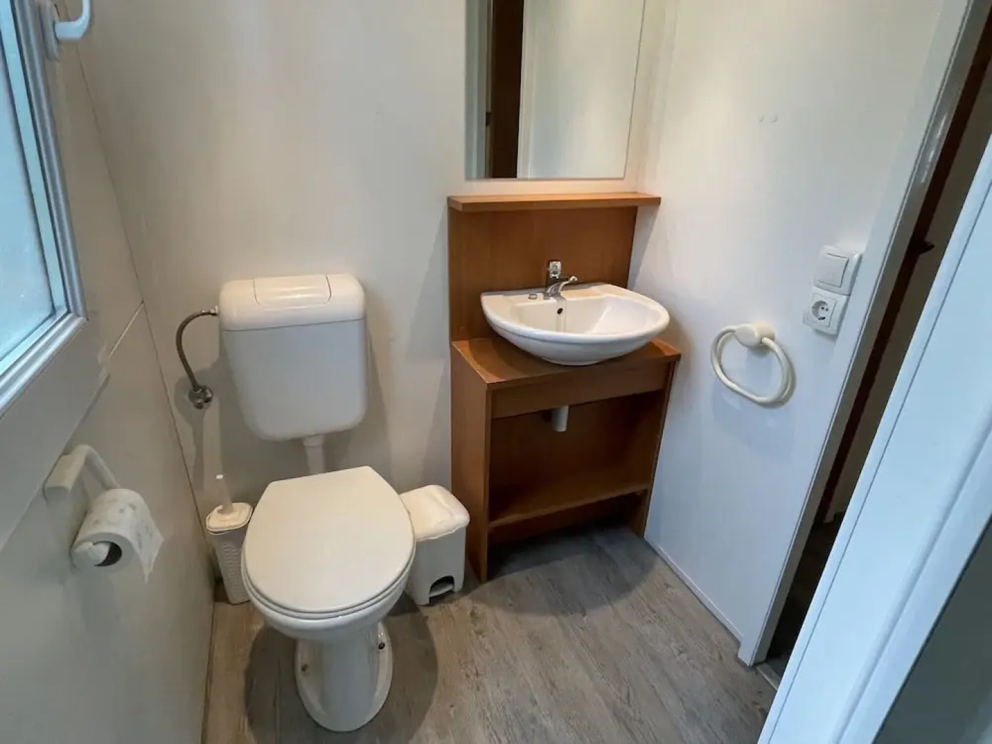 Cosy Mobile Home in Toscana With Shared Pool