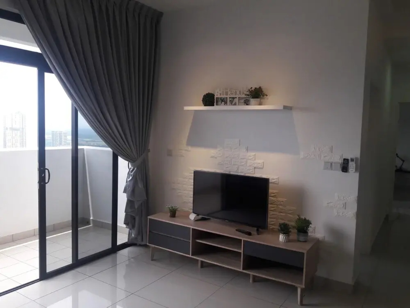 Meridian  Medini Legoland - JCL