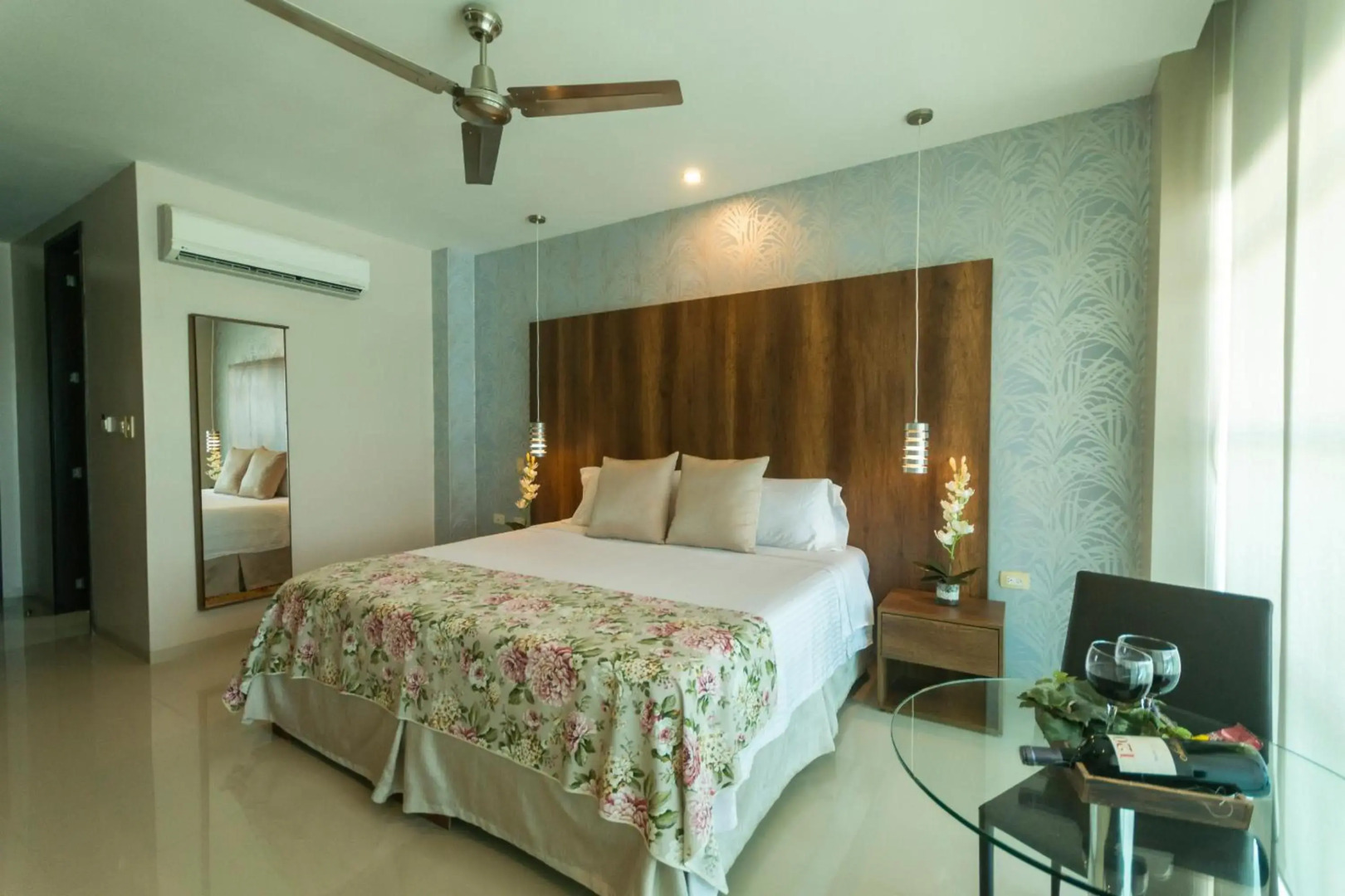 Hotel Santorini Loft