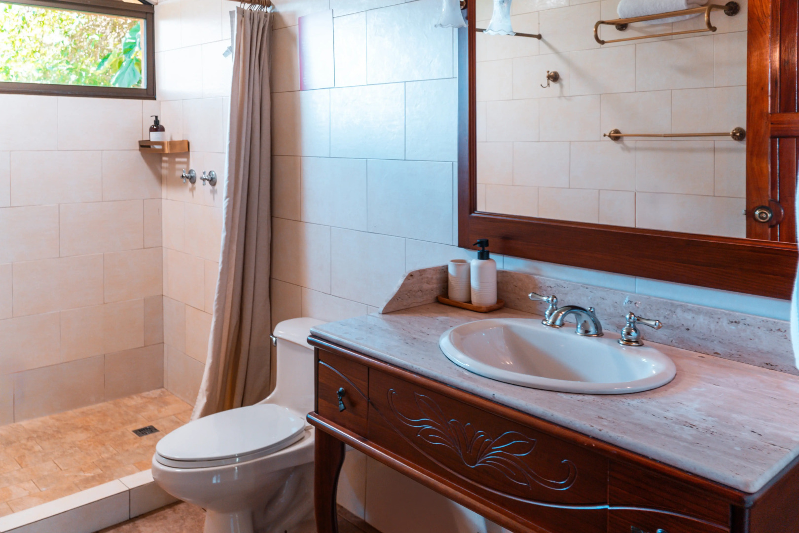 Bambuda Castle - Hostel