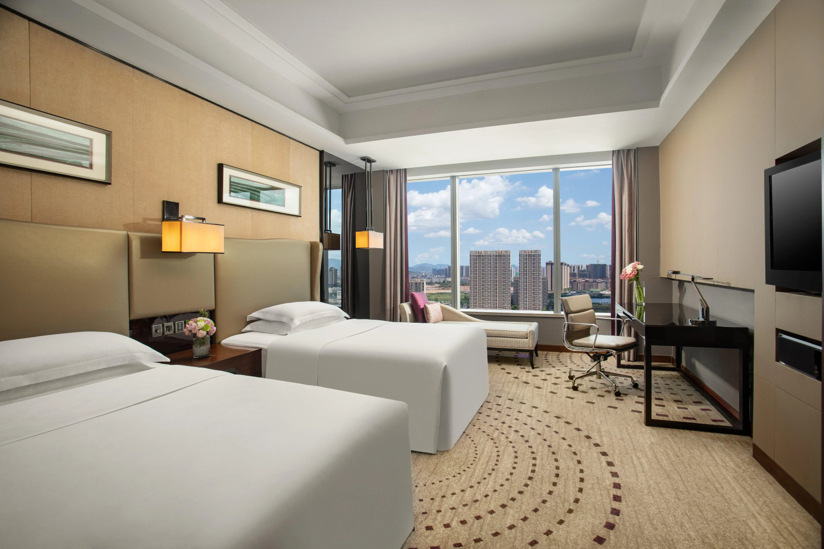 Crowne Plaza Huizhou by IHG