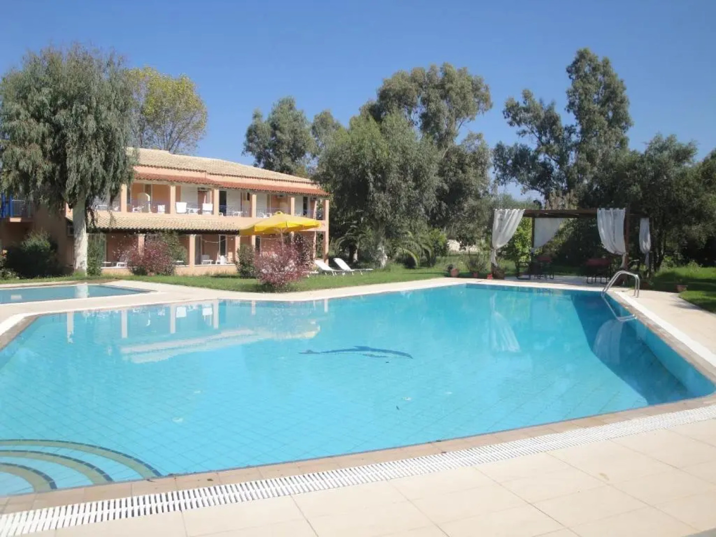 Tellis Holiday Rooms