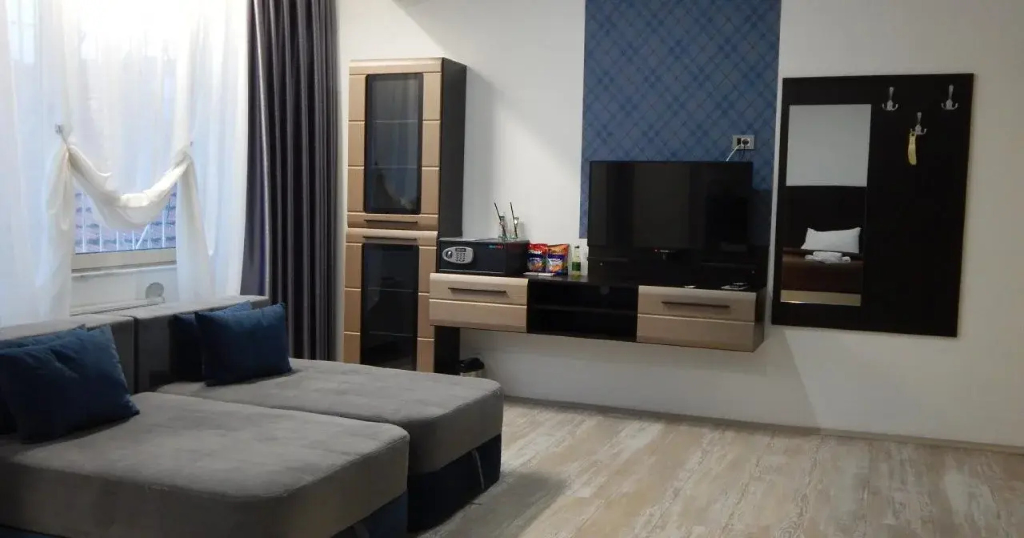 Atlas City Center Hotel