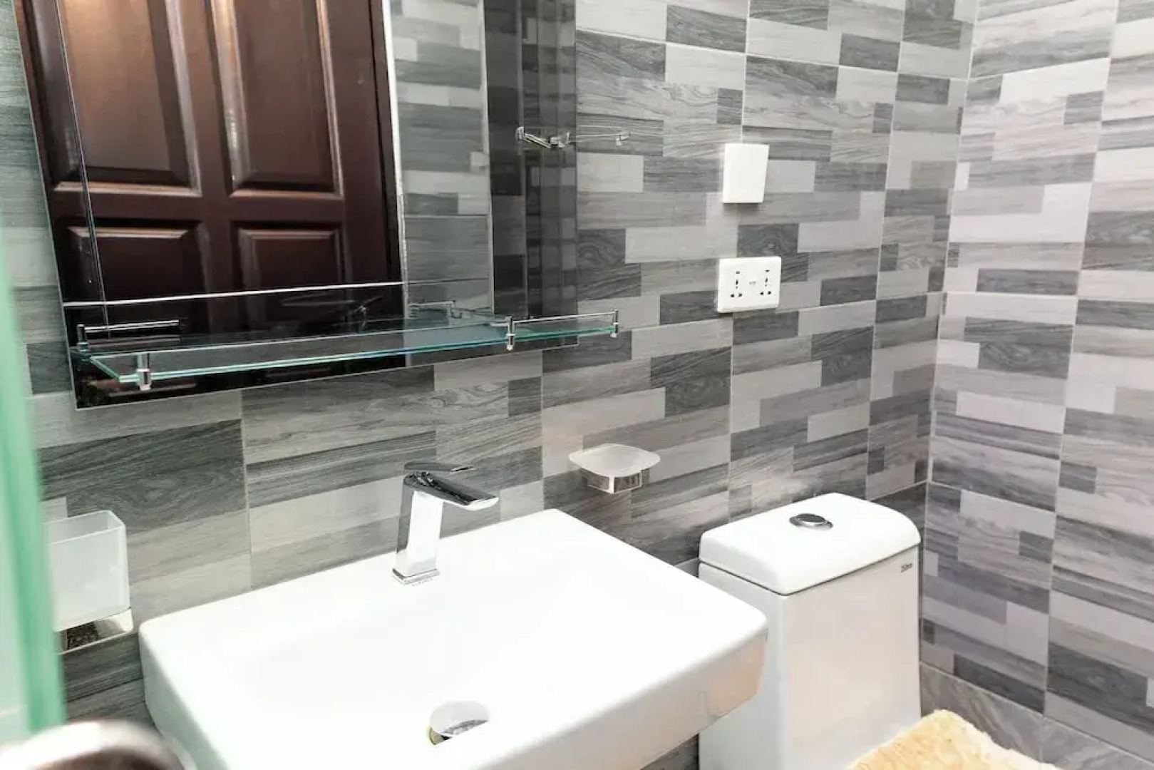 Firnic Luxurious Private Hotel