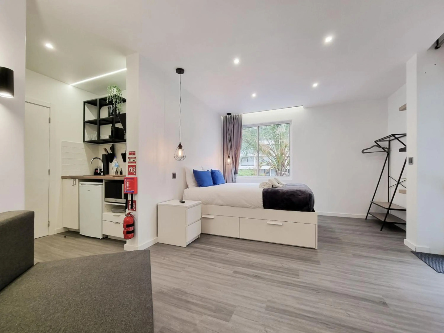 The Jolie Apartments - by the Ocean