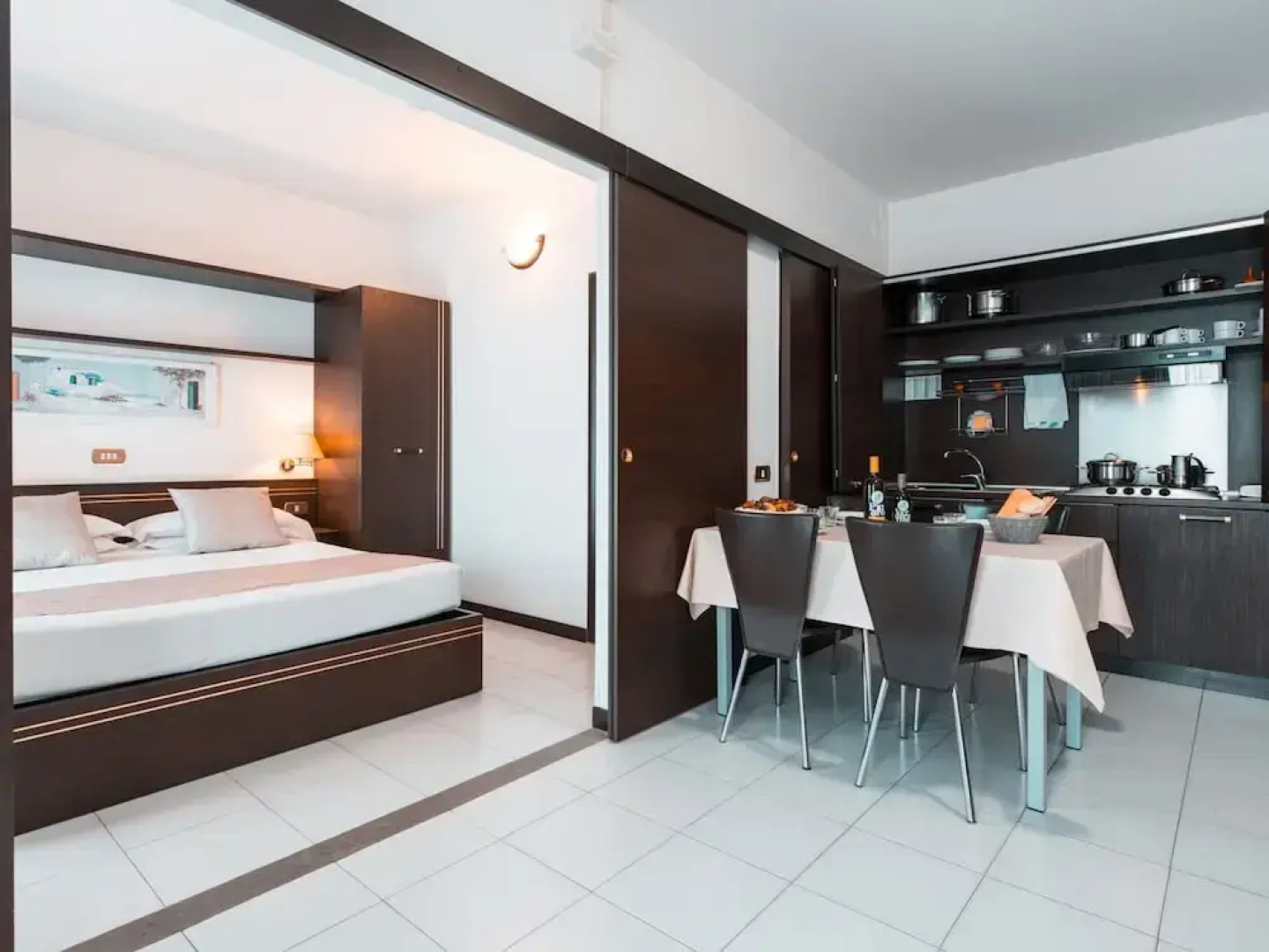Tastefully Furnished Apartment Just 1,5 km. From the sea