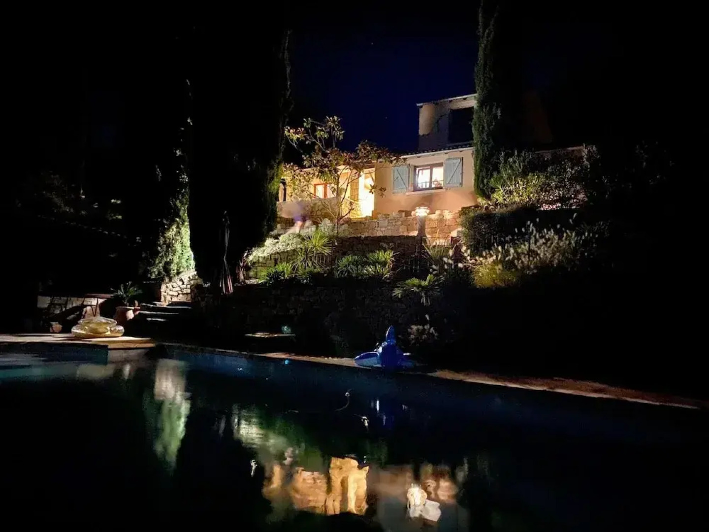 Beautiful Villa Near Village des Vans