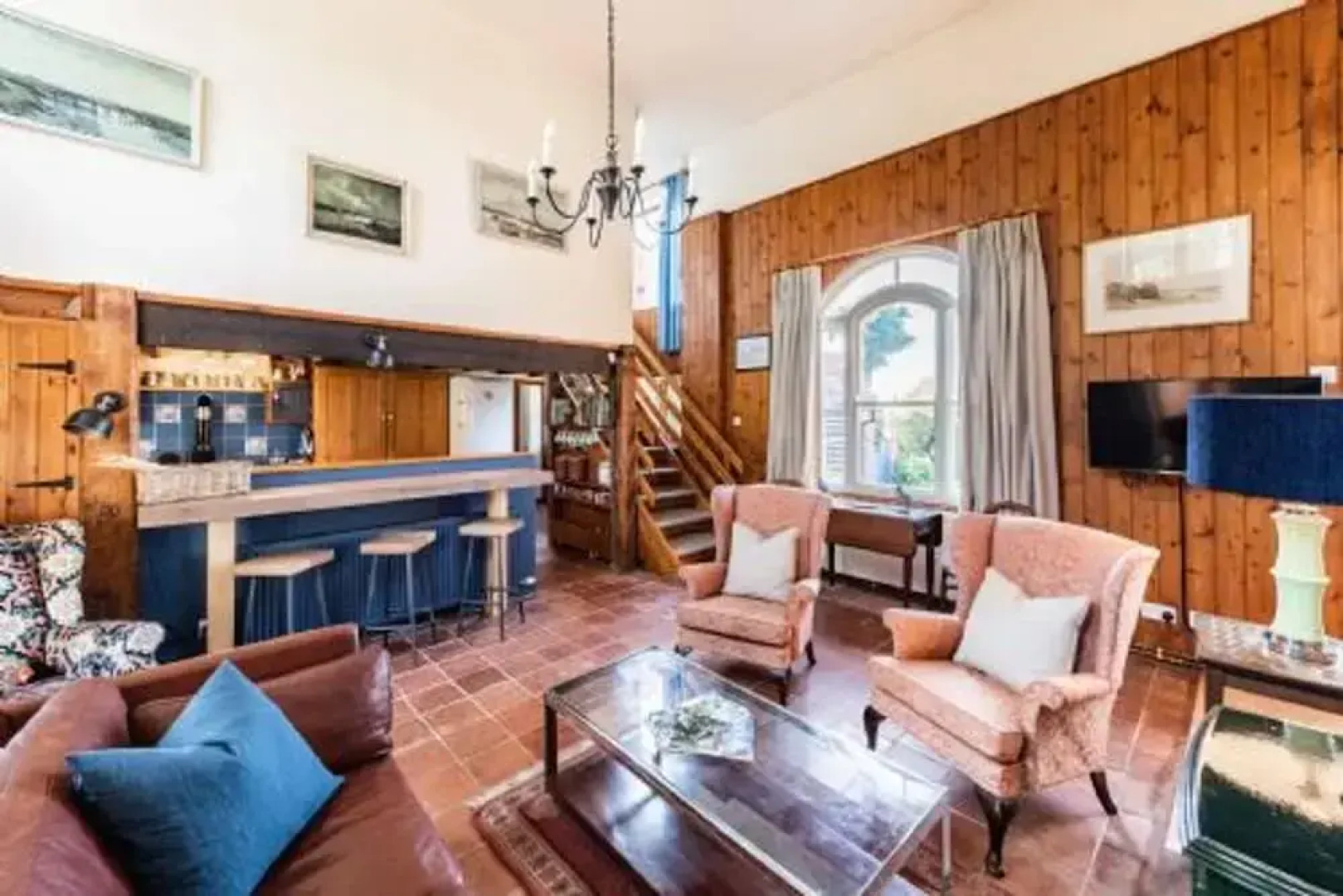 Host Stay Shipyard Studio