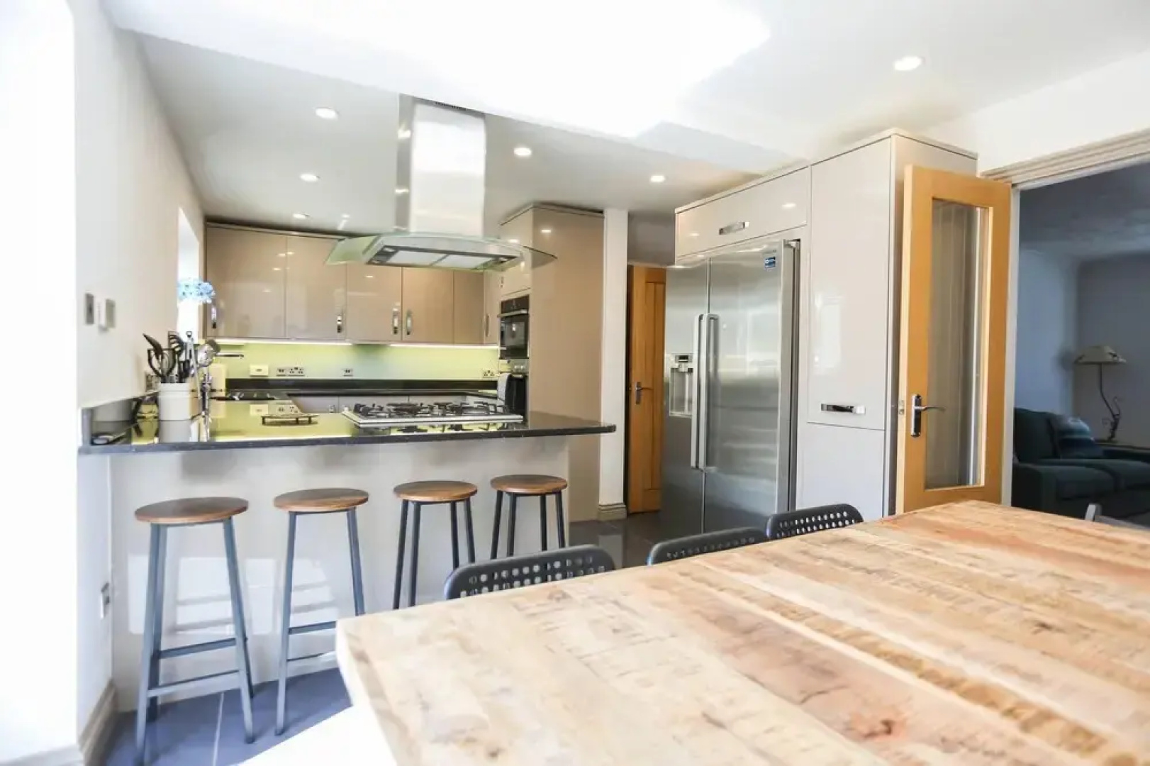 Seascape - 4 bed Home in Bracklesham Bay