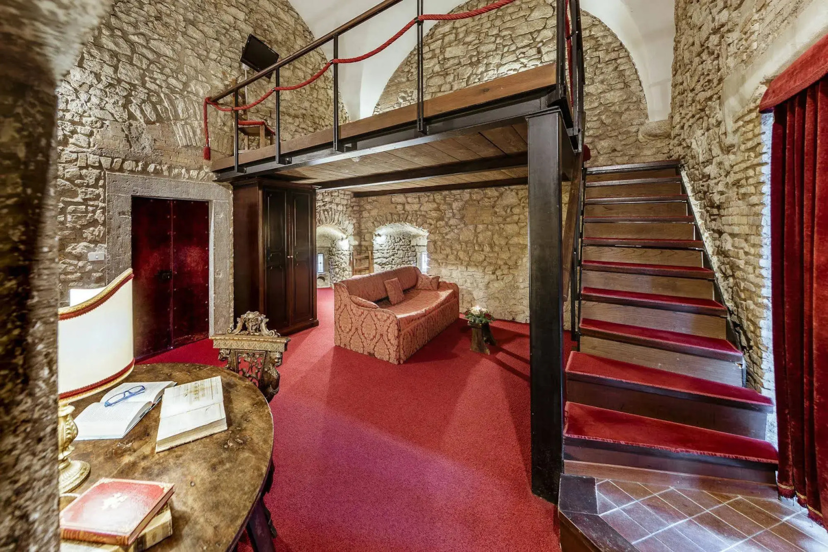 Castello Orsini Hotel