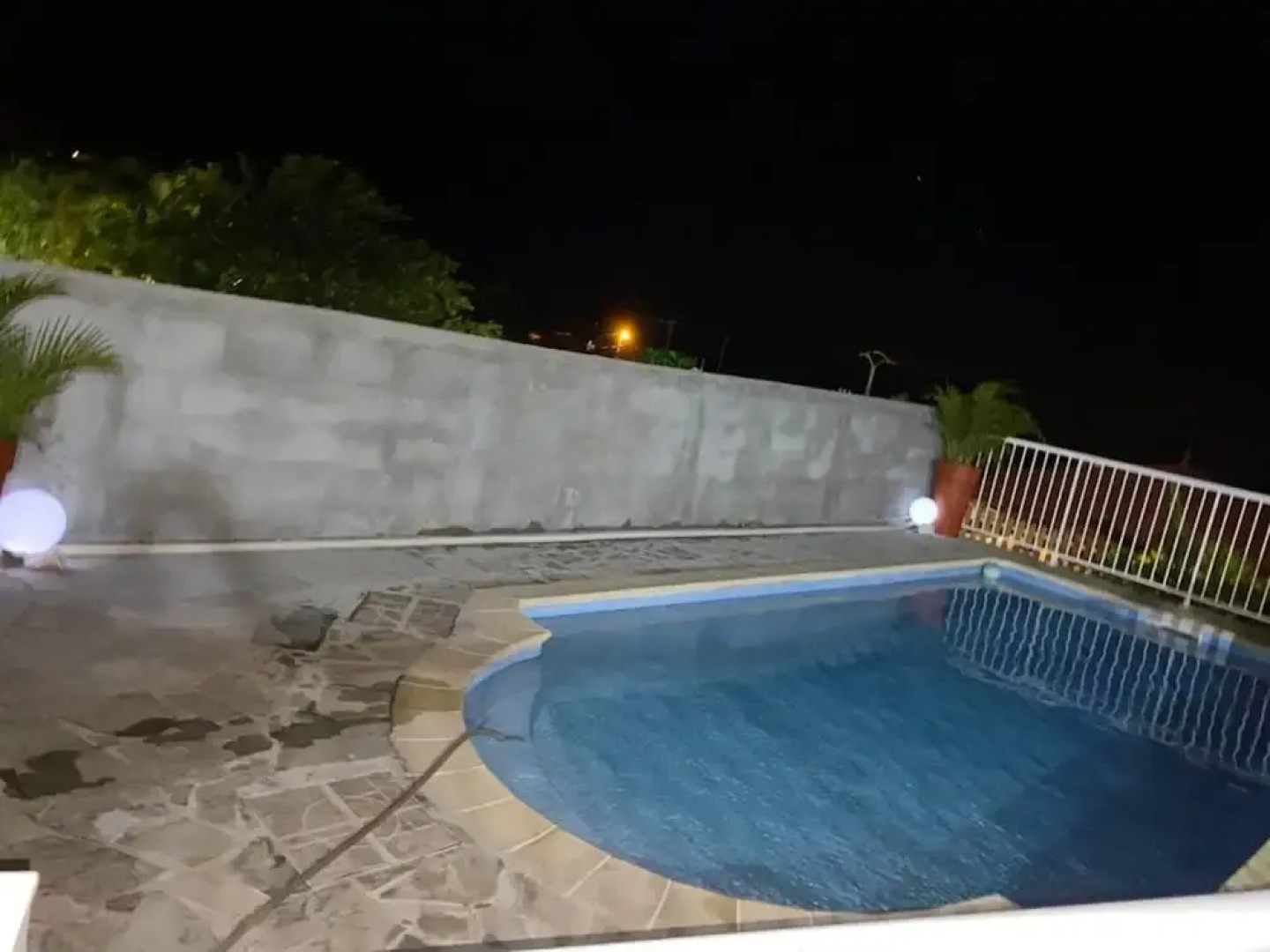 Bungalow With 2 Bedrooms in Sainte-anne, With Wonderful sea View, Priv