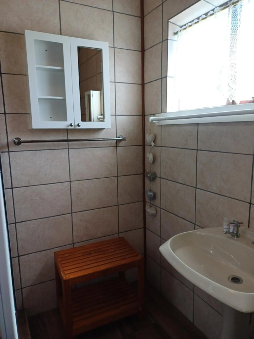 Cura Lodge