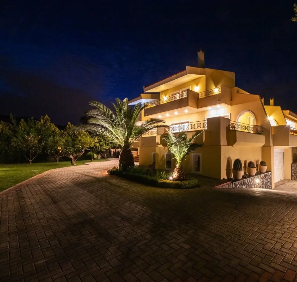 Villa Valma homm with 5 bedrooms and private pool