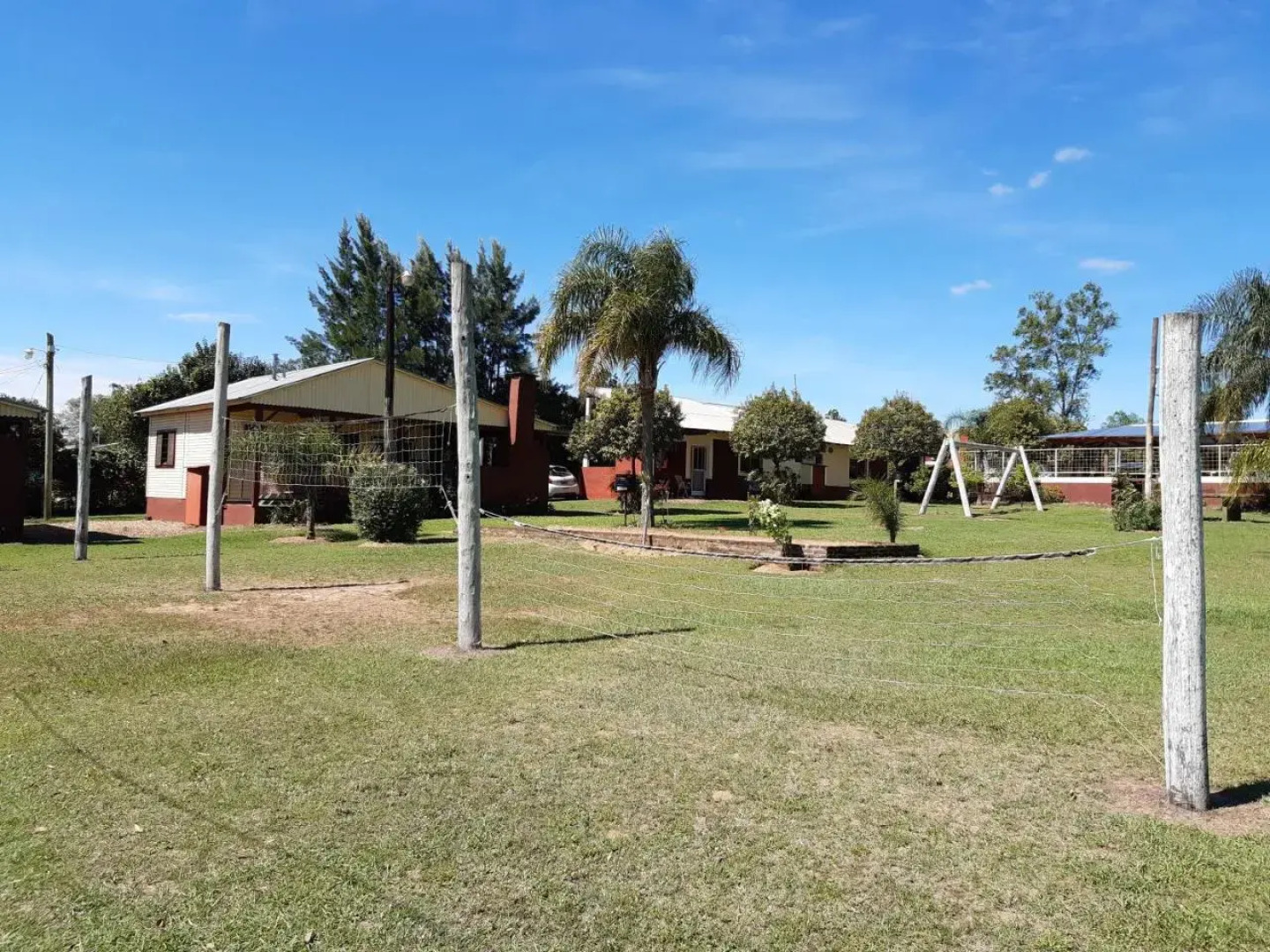 Hotel y Cabañas Dakota