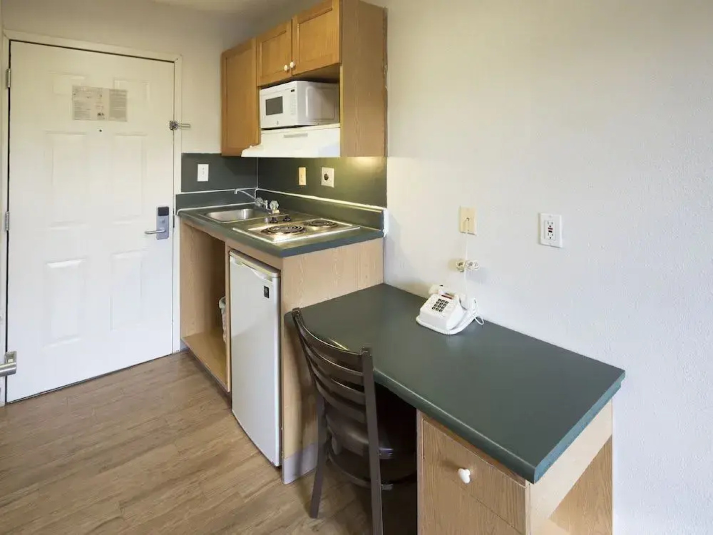 InTown Suites Extended Stay Atlanta GA - Marietta Town Center