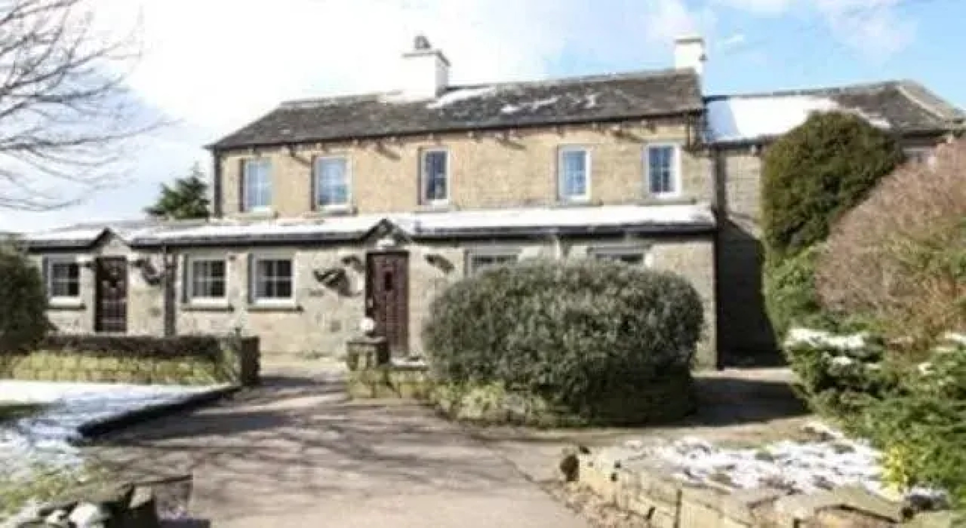 Three Acres Inn & Restaurant