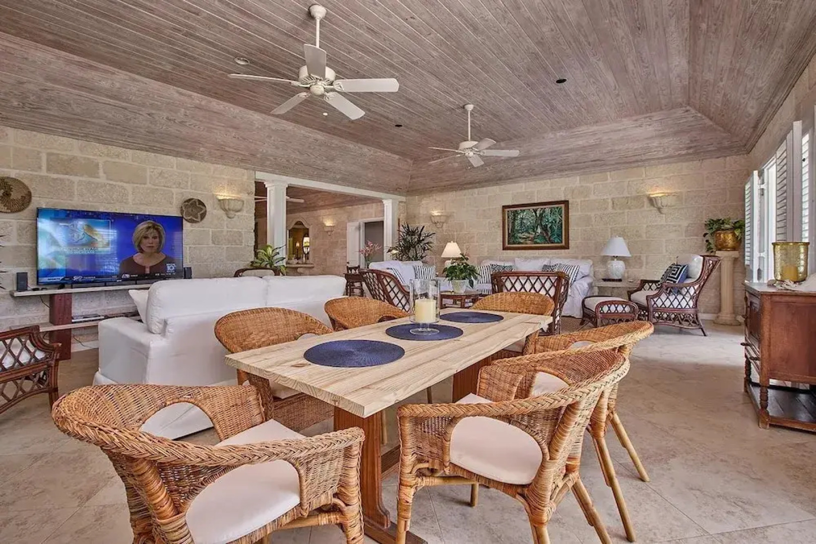 Luxury Beach Front Villa Estate