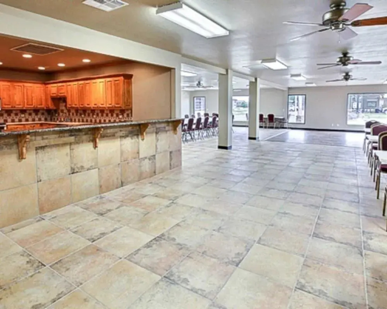 Sleep Inn & Suites Hennessey North