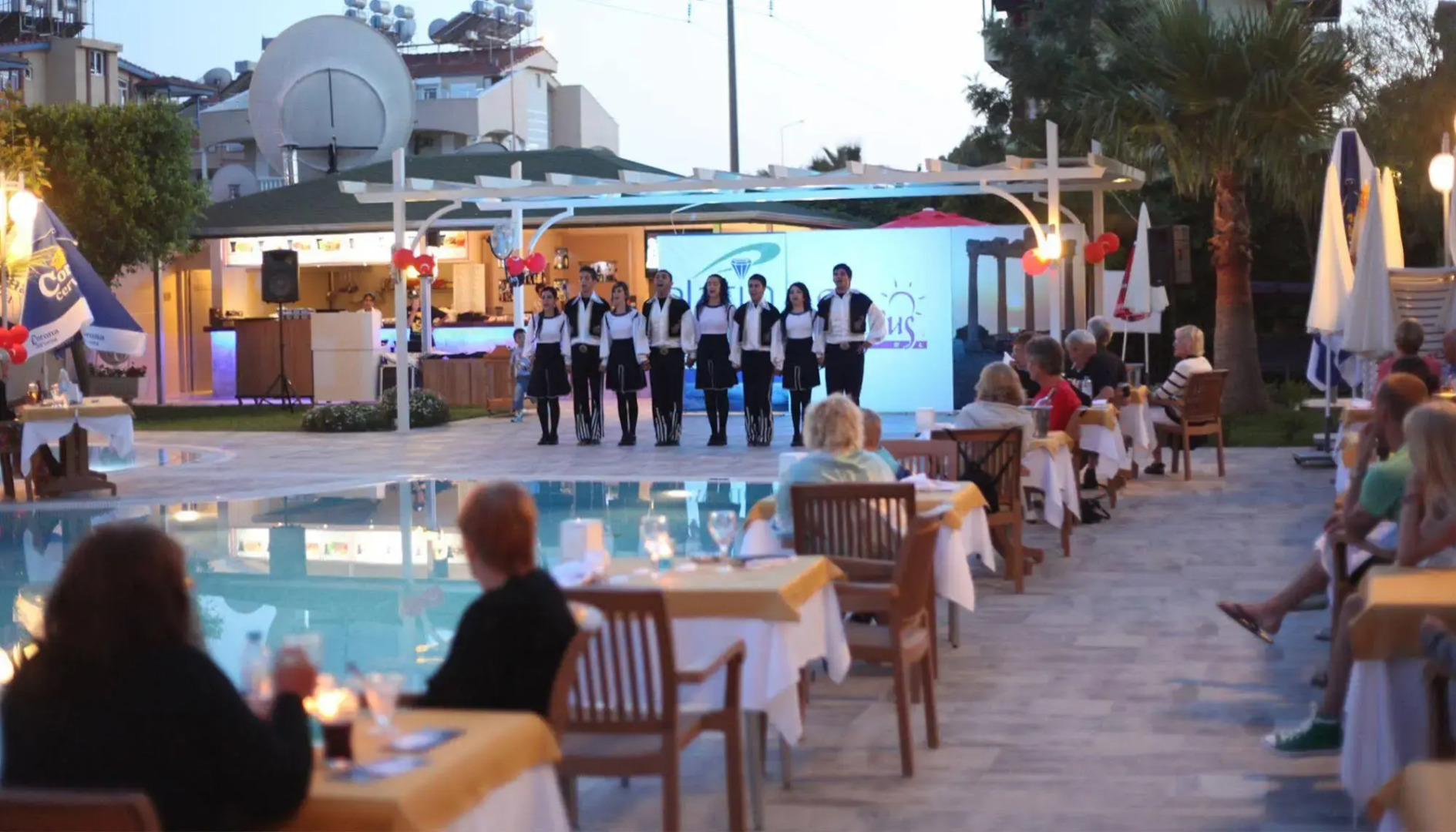 Akalia Suite Hotel & Spa