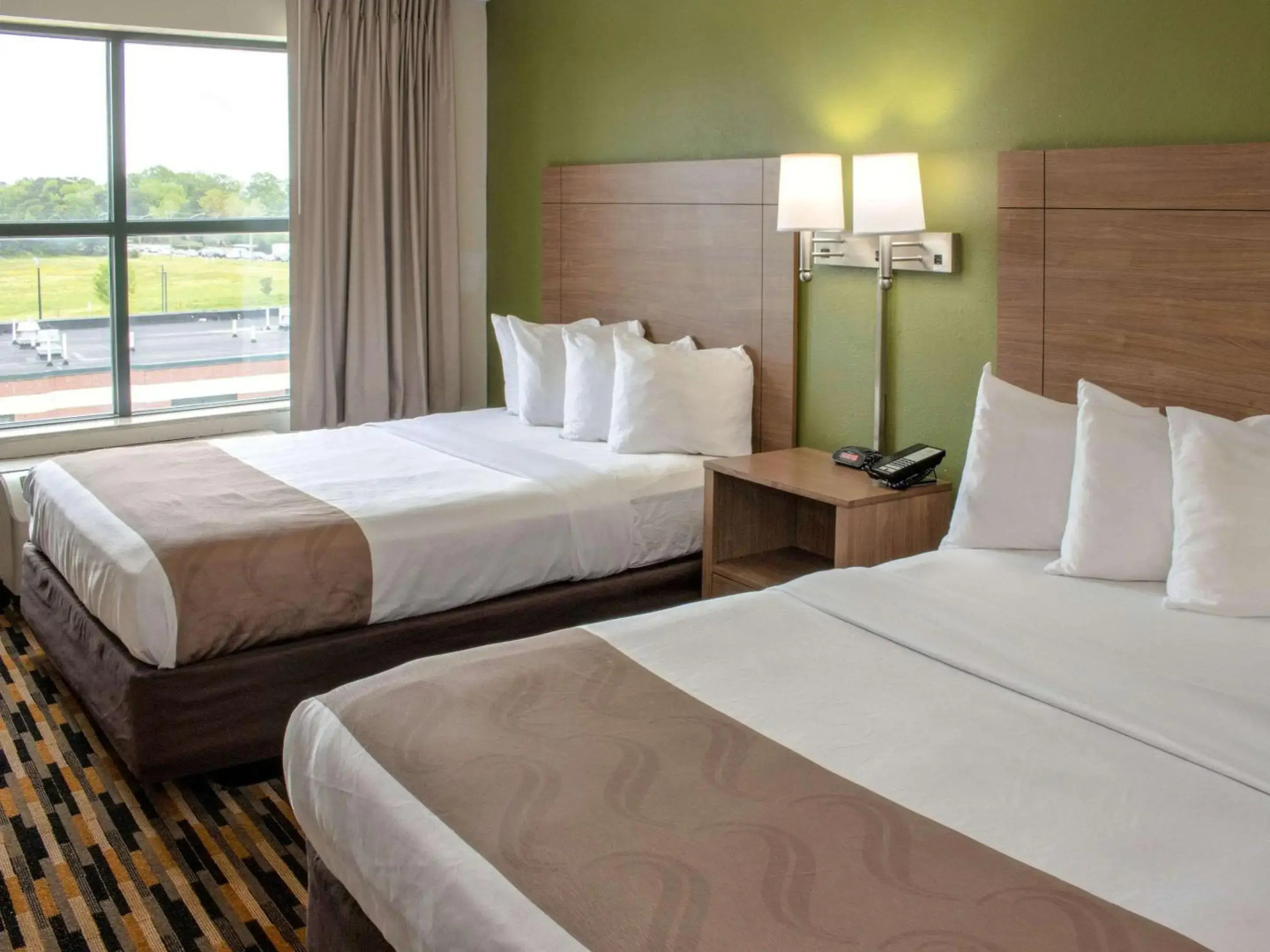 Quality Suites Lake Wright - Norfolk Airport