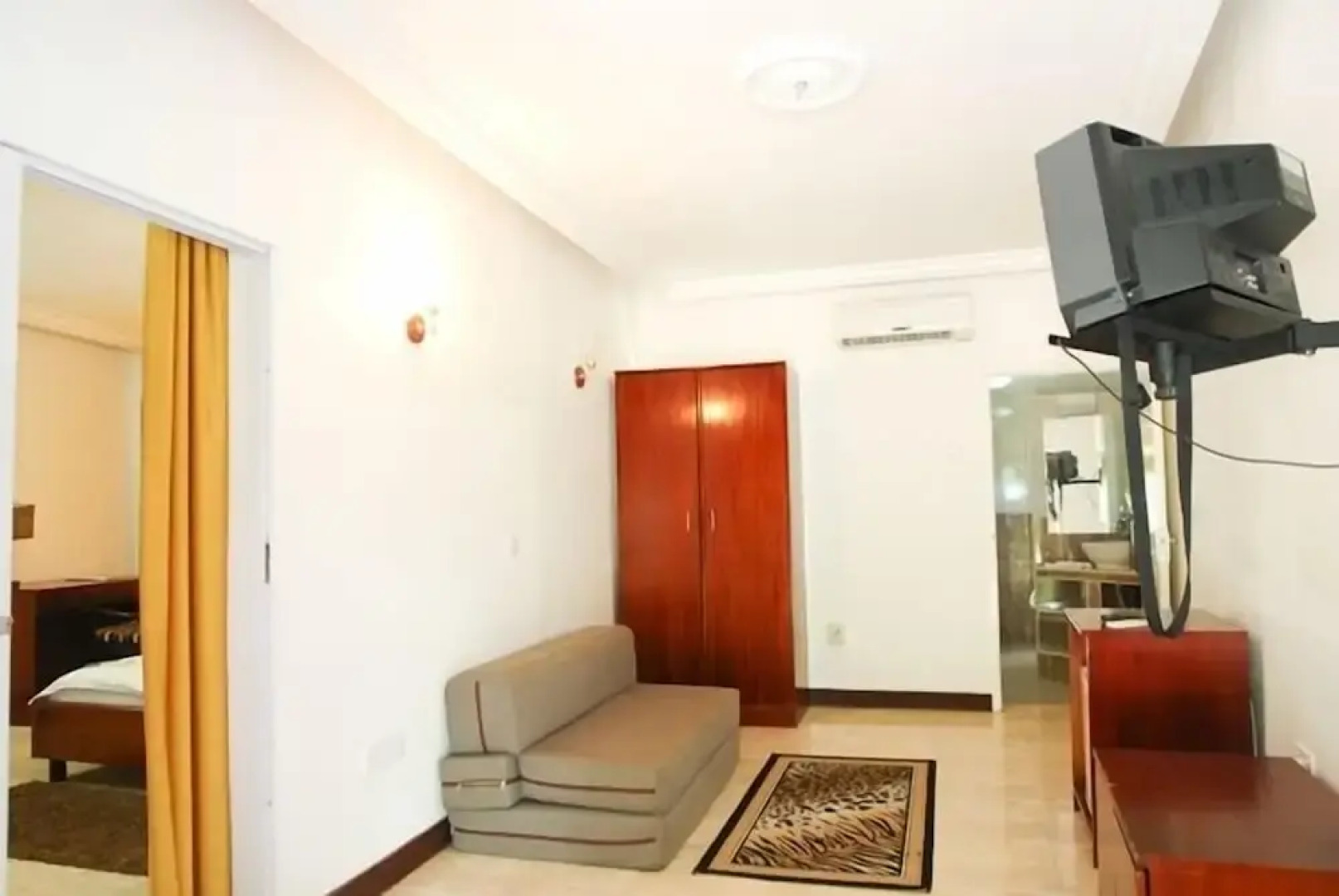 Afrikiko Riverfront Resort