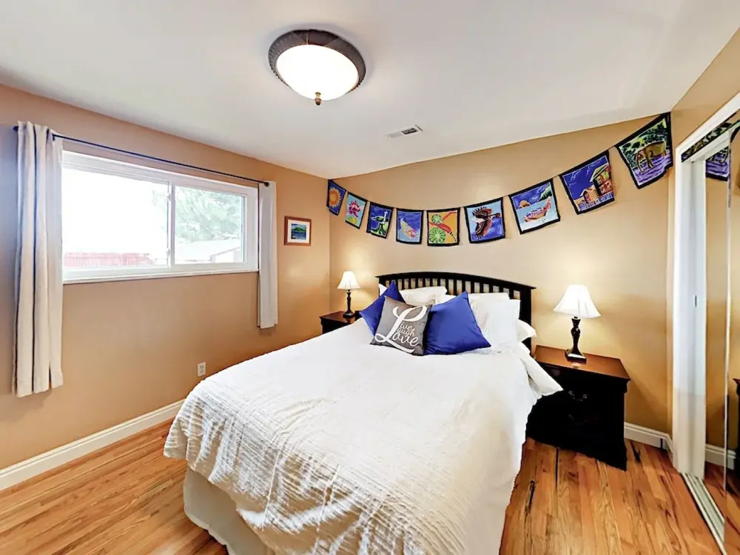 Cottonwood Heights Home 3 Bedrooms 3 Bathrooms Home