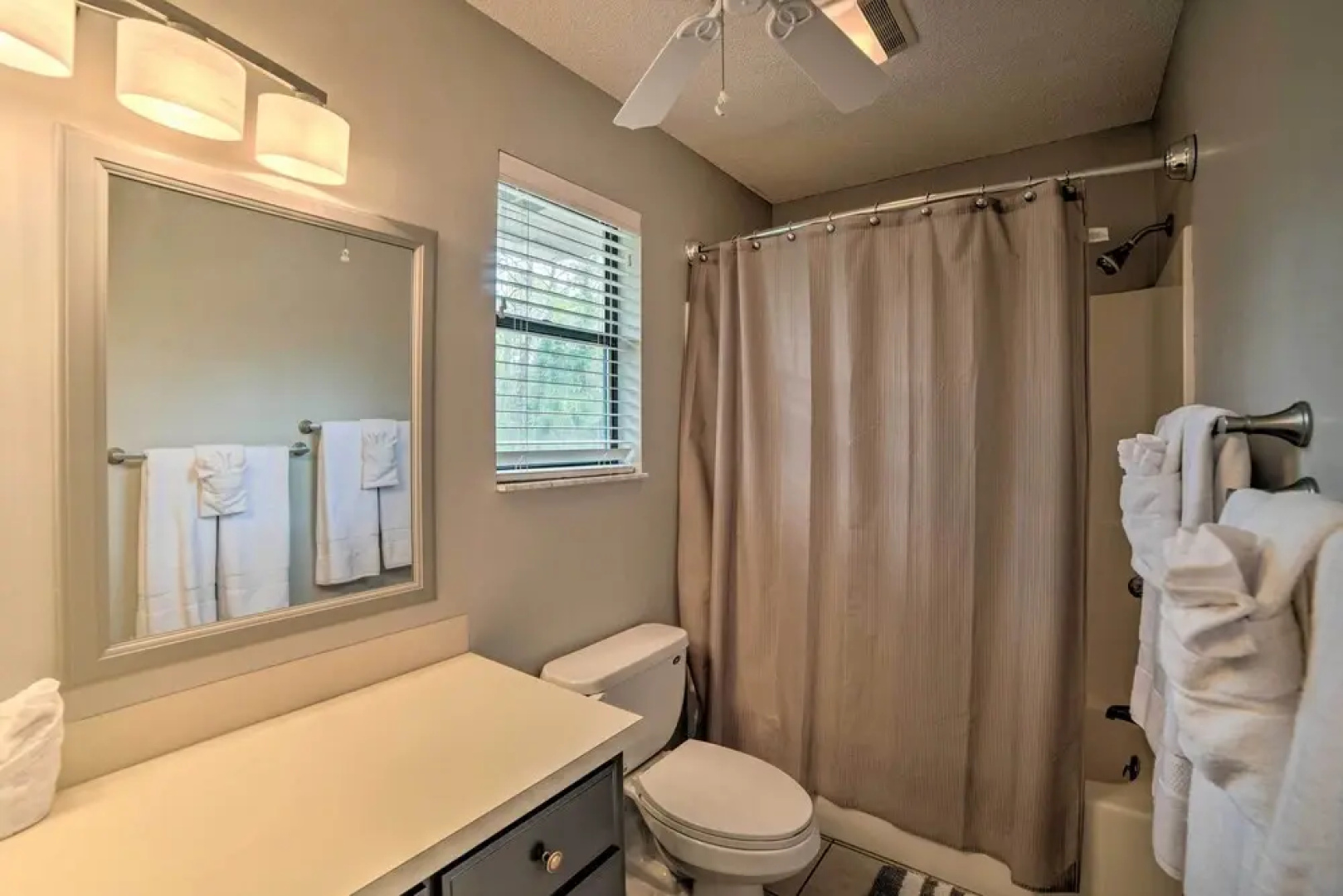 Breezy St George Island Escape w/ Private Dock!
