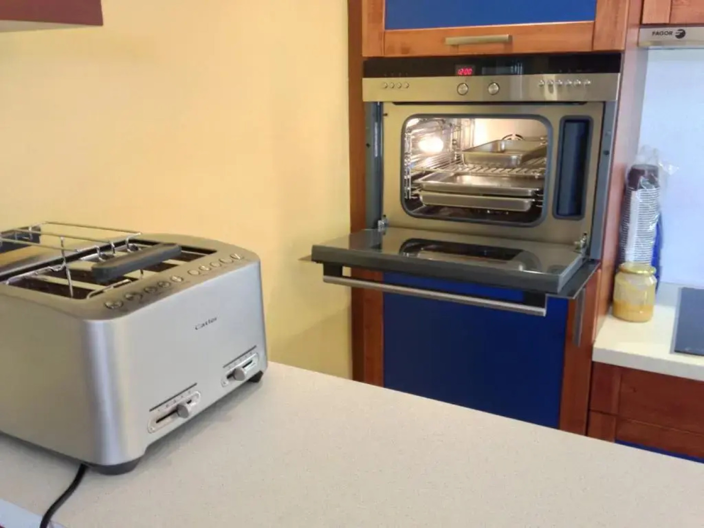 Lake View Apartments near Golf Resort Kunětická Hora, Dříteč