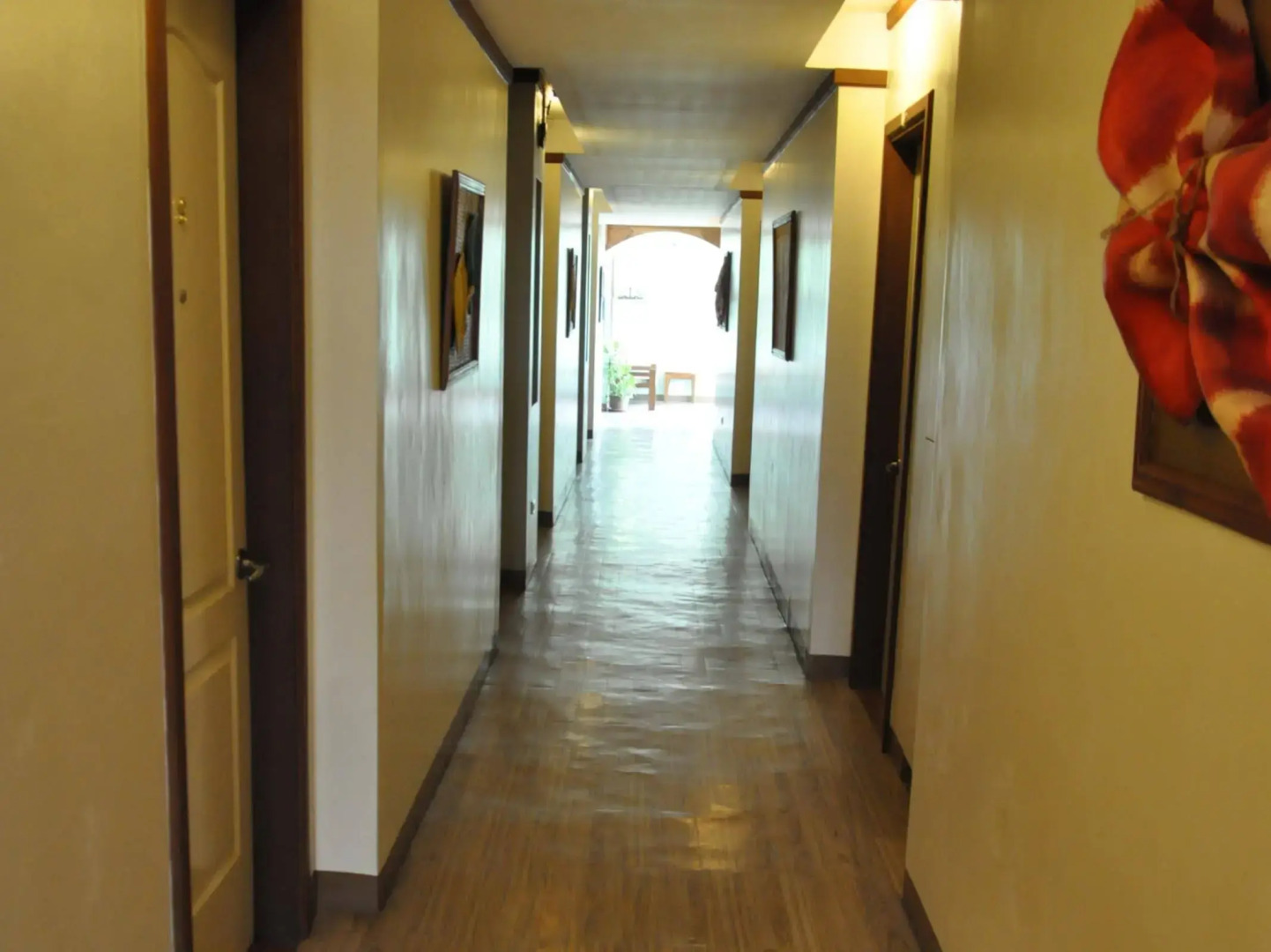 Bahay Ni Tuding Inn & Bistro