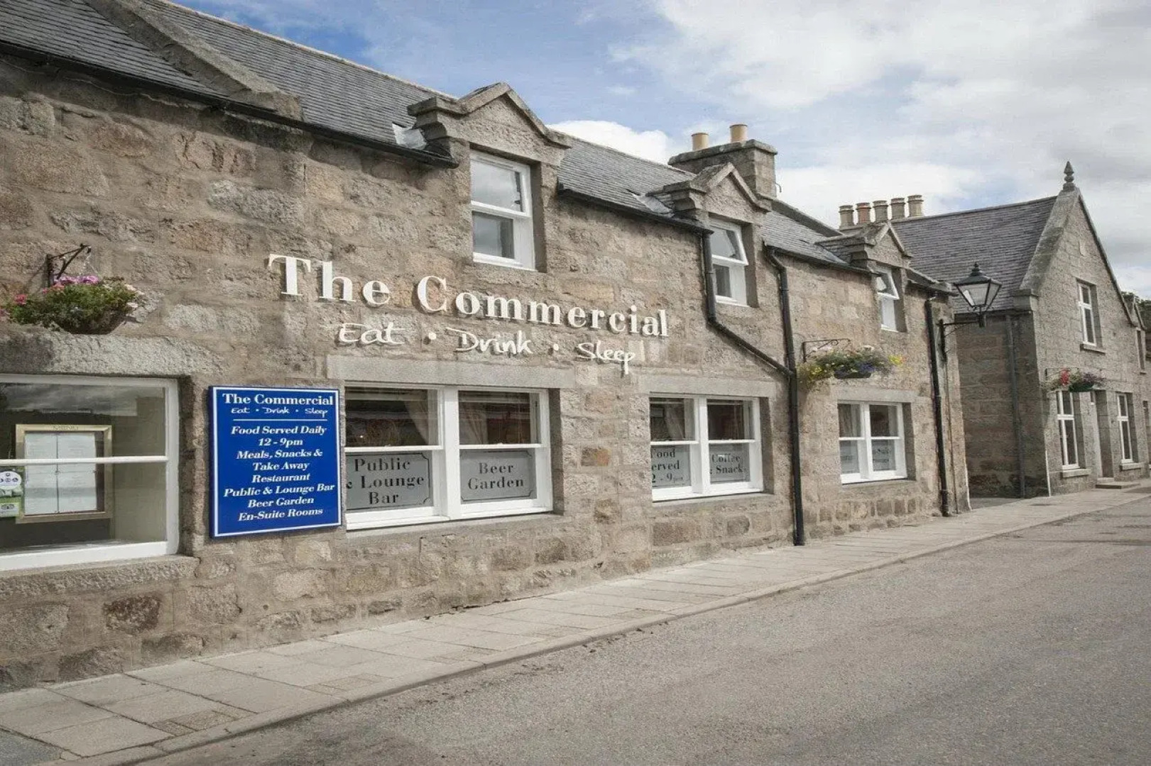 The Commercial Hotel