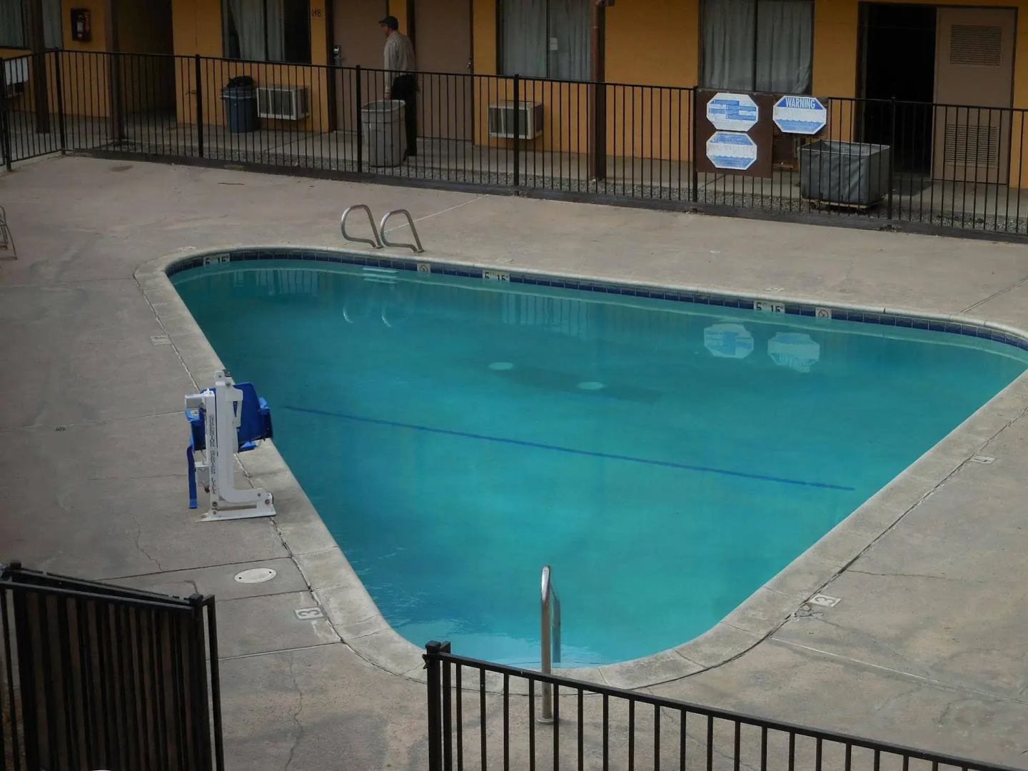 Best Economy Inn n Suites