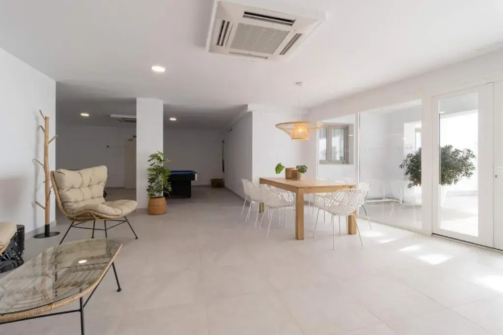 Bayview Hills, luxury 2 bedroom apartment