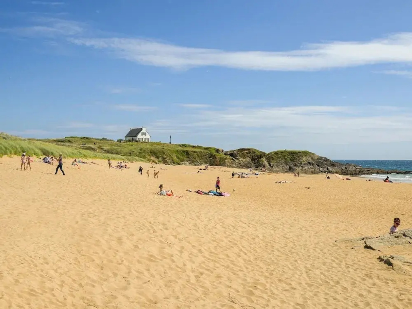 Charming Sea View Apartment in Lozen