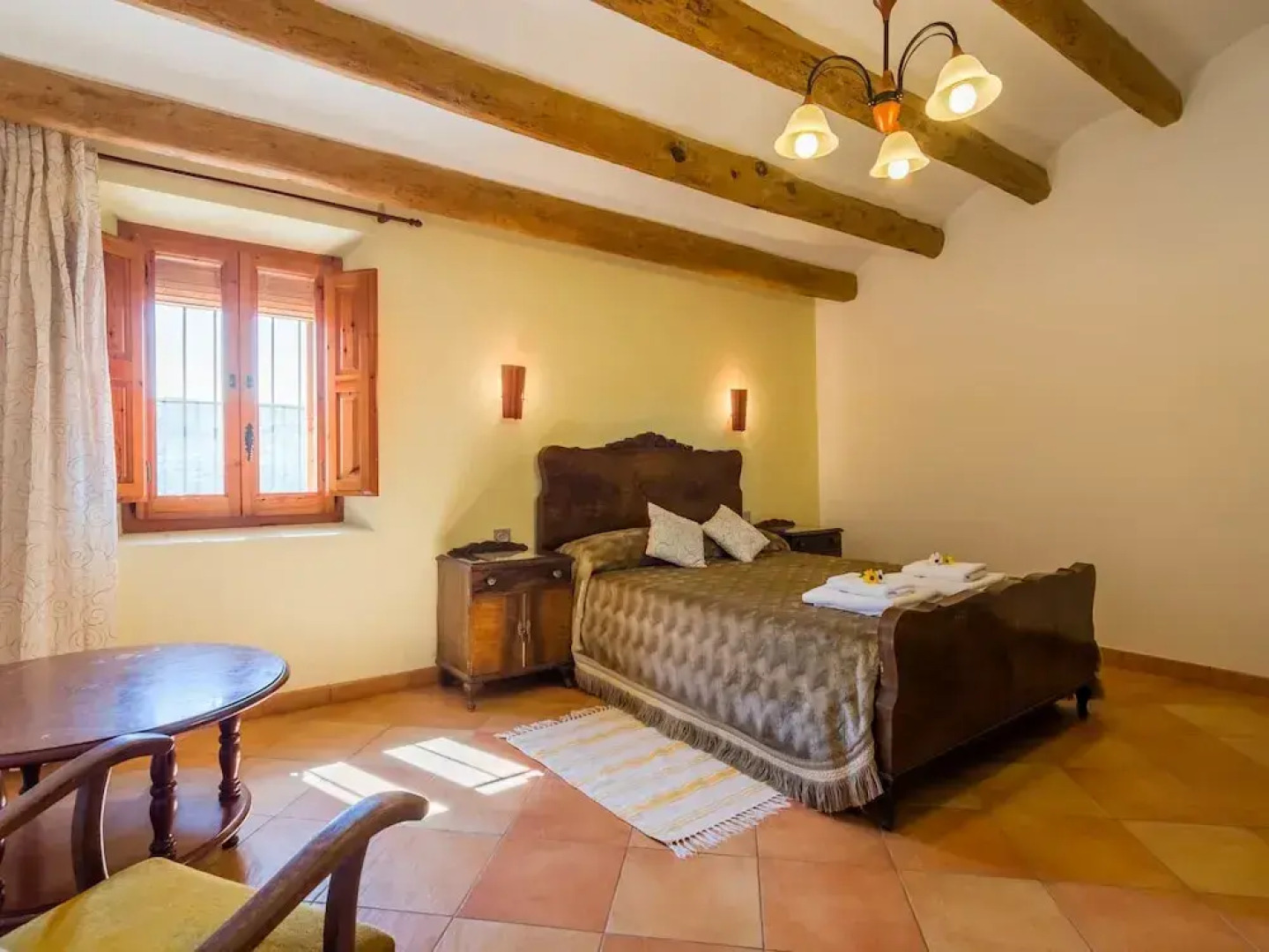 Luxurious Mansion in la Múnia With Swimming Pool and Views