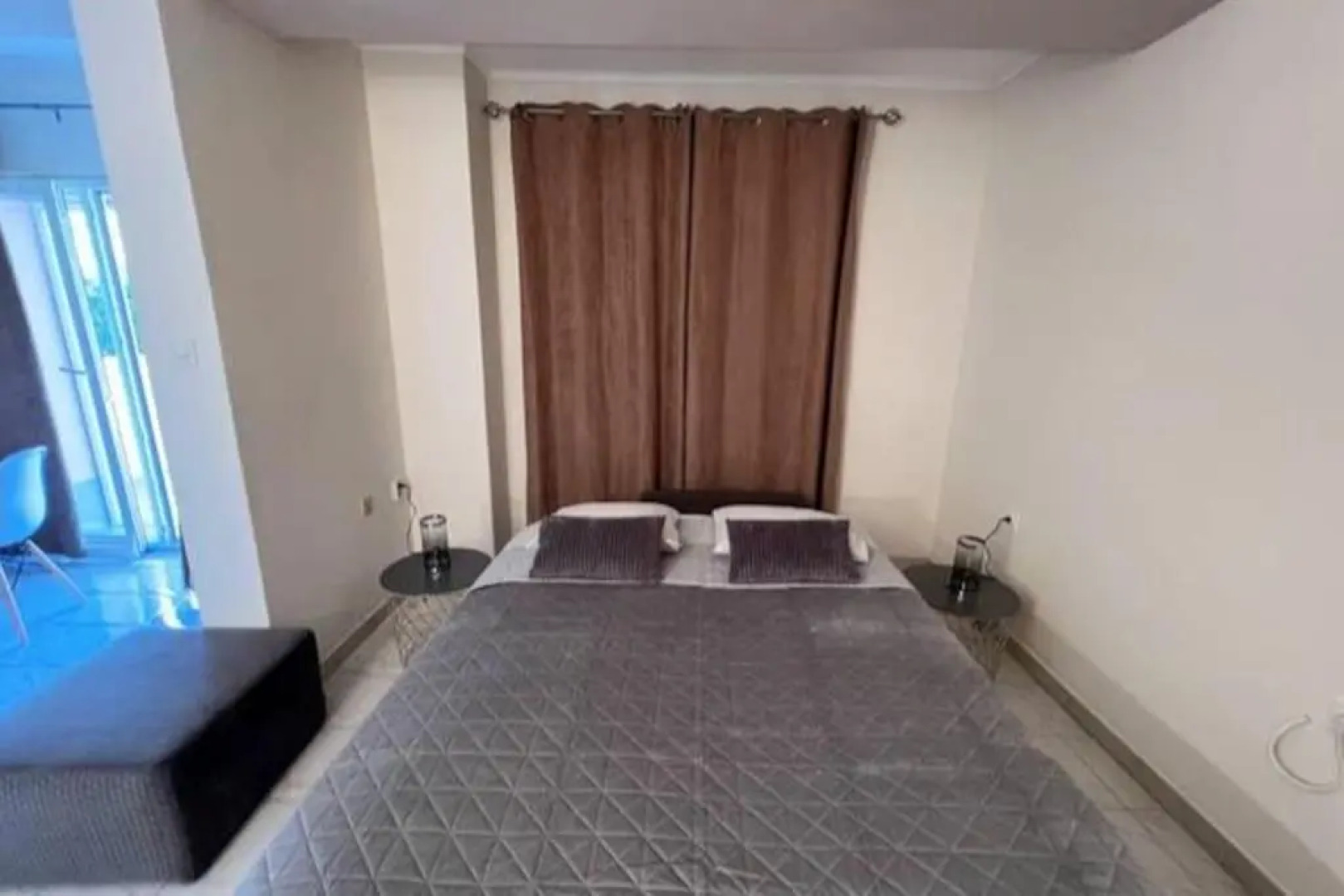 Studio Vesna with a terrace and sea view