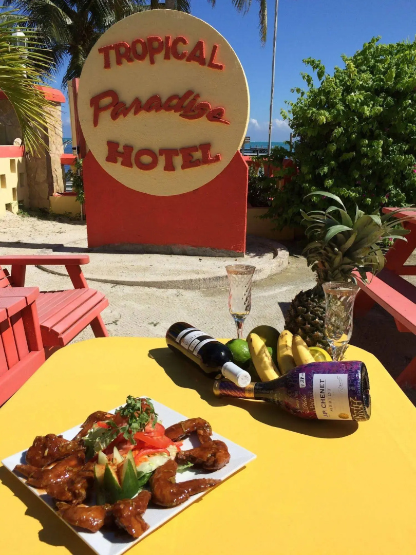 Tropical Paradise Hotel