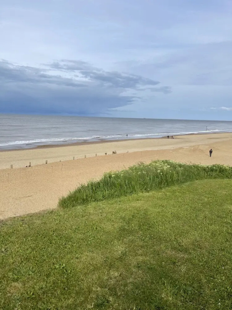 Stunning 8-bed Apartment in Bacton