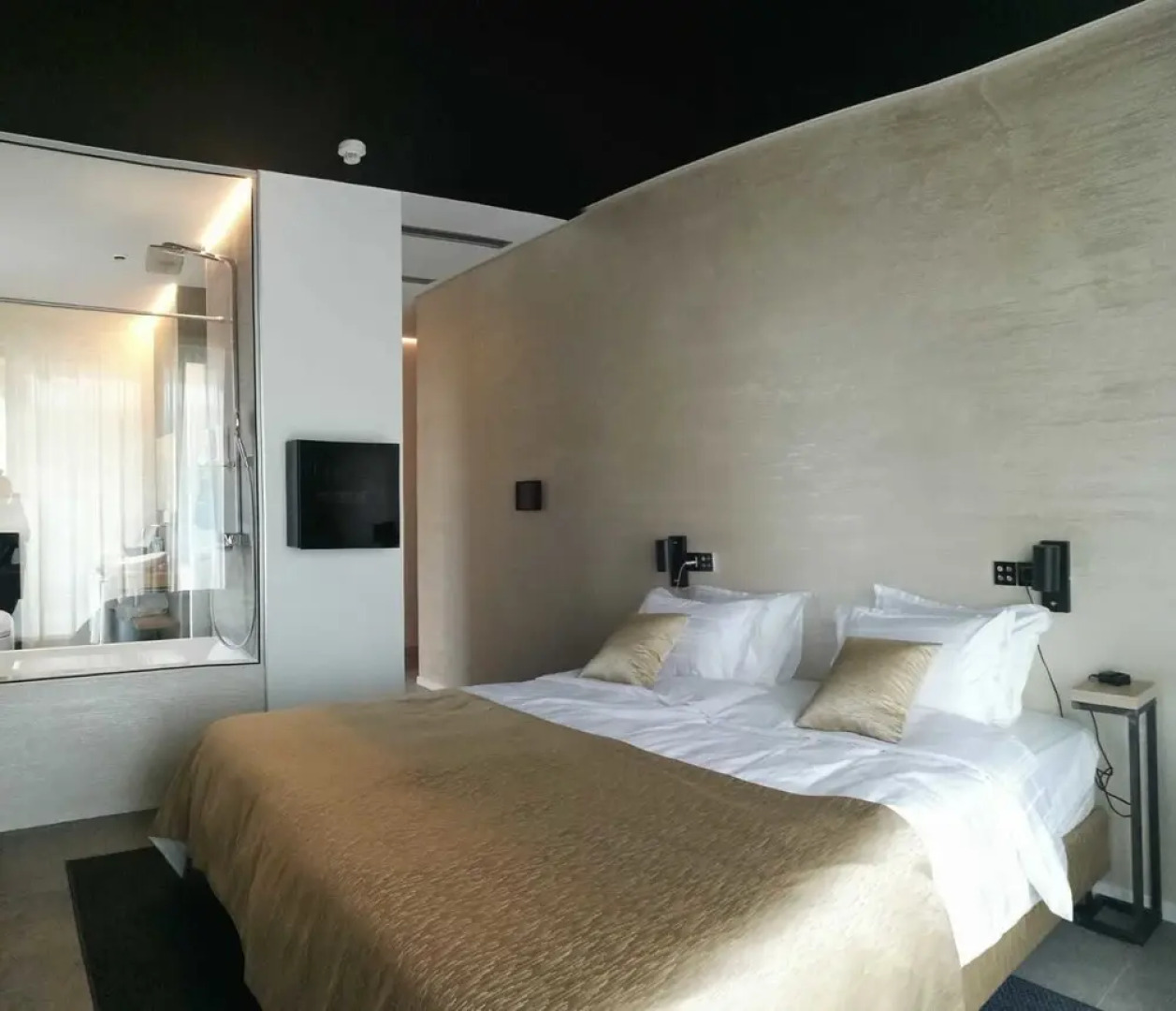 Sky Beach Aparthotel