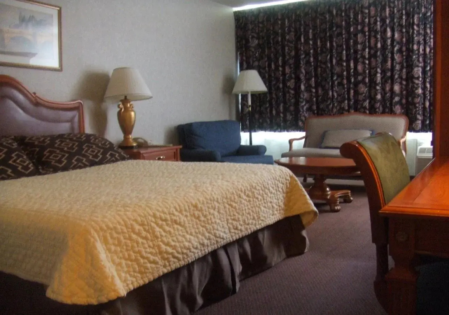 A Victory Inn & Suites - Muskegon