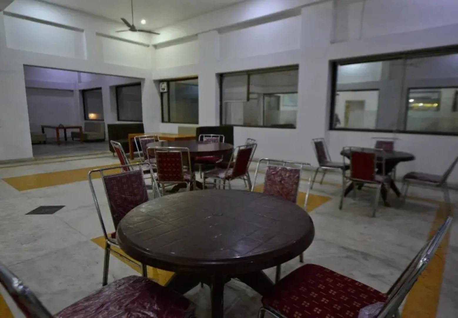 Hotel Rockstar by OYO Rooms