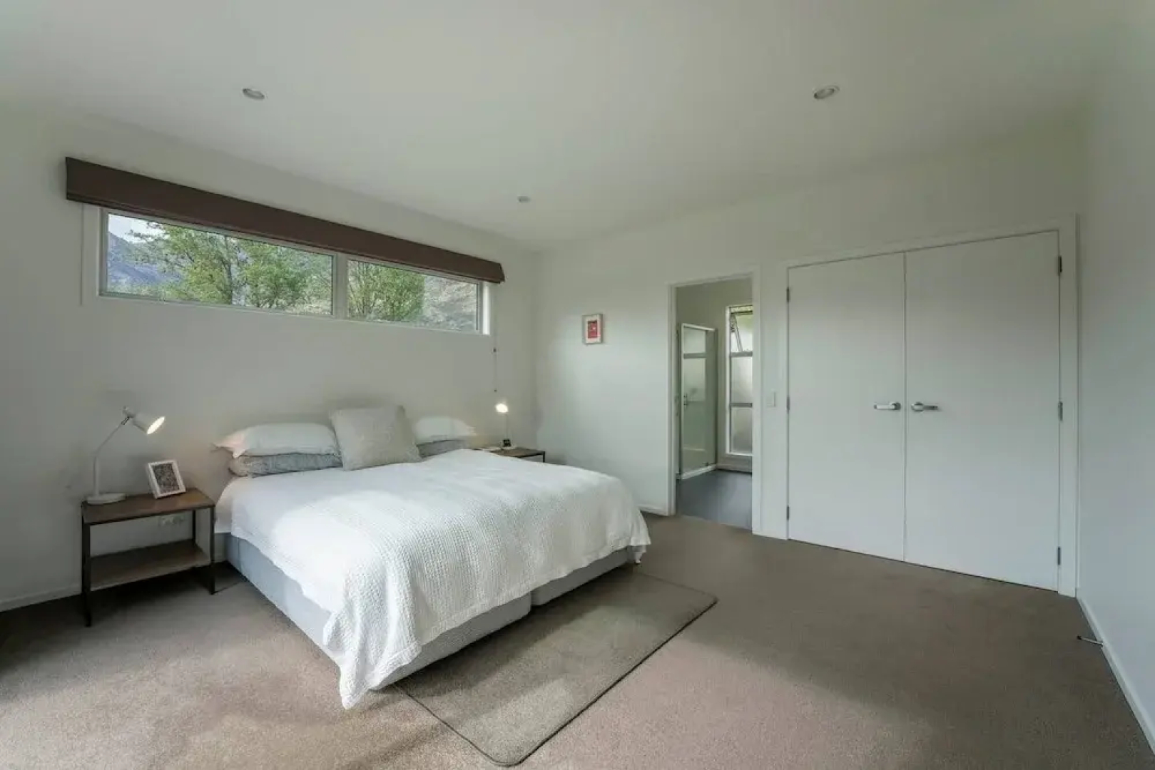 Light and Bright Large Family Home