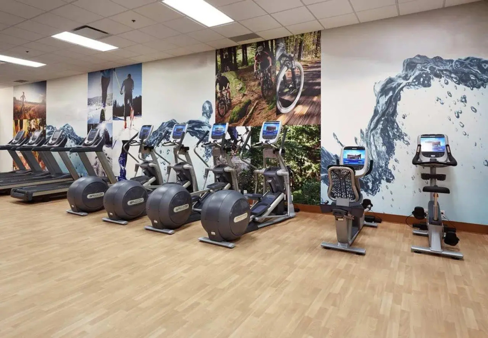 DoubleTree by Hilton Hotel West Edmonton