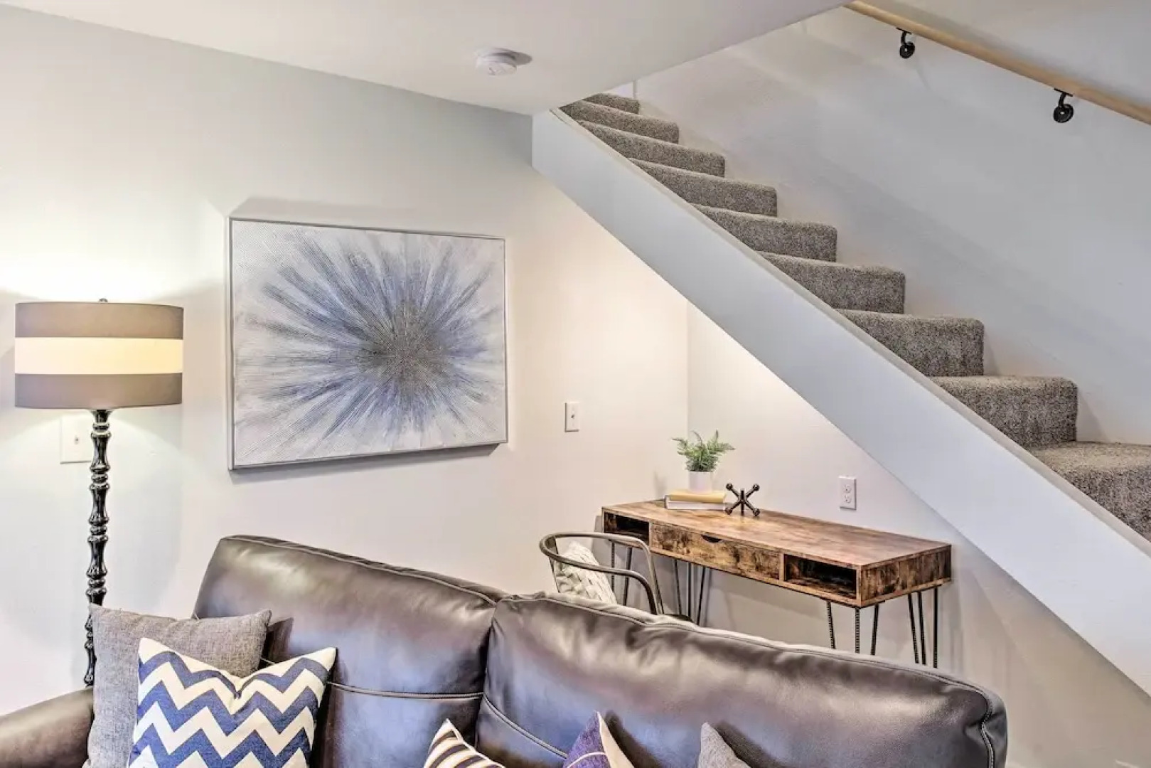 Tacoma 'dash Point Beach Cabin' w/ Balcony!