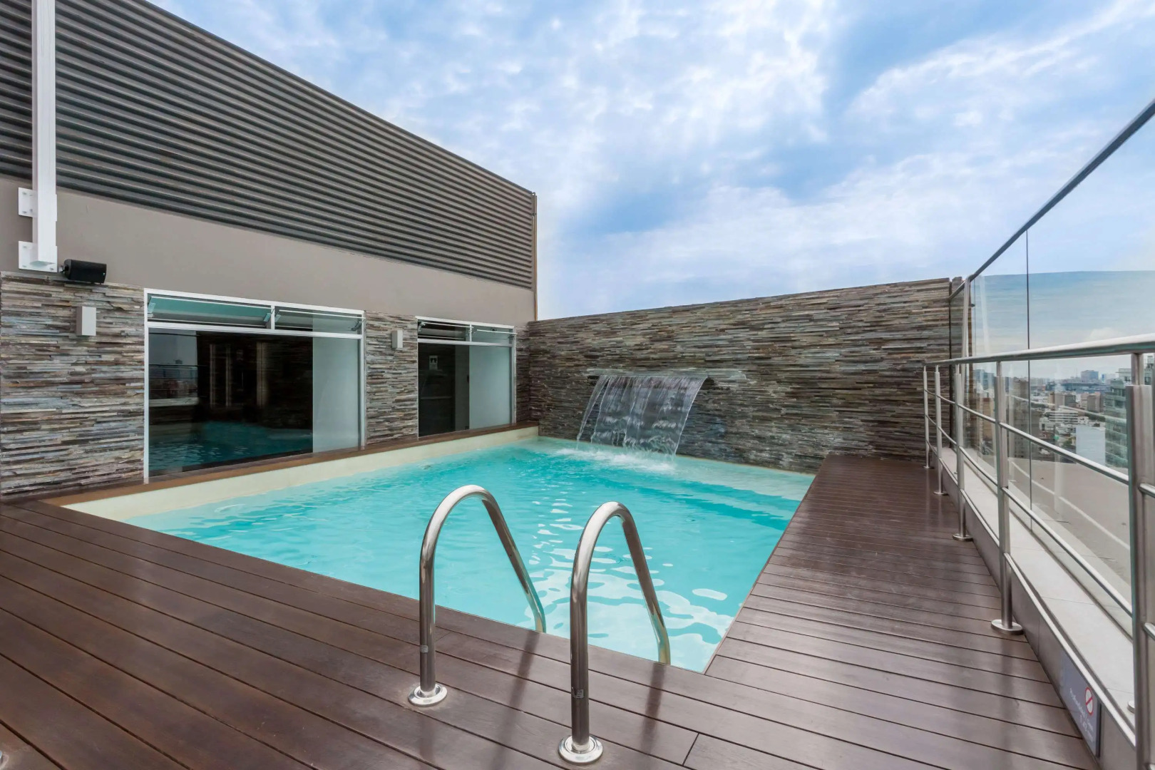 Ramada Encore by Wyndham Lima San Isidro