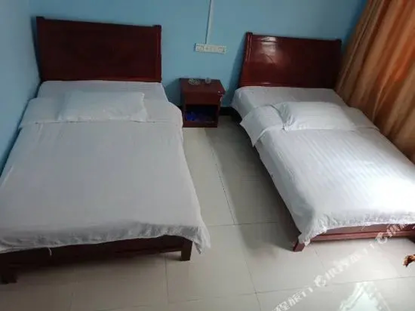 Mingcheng Rujia Hotel