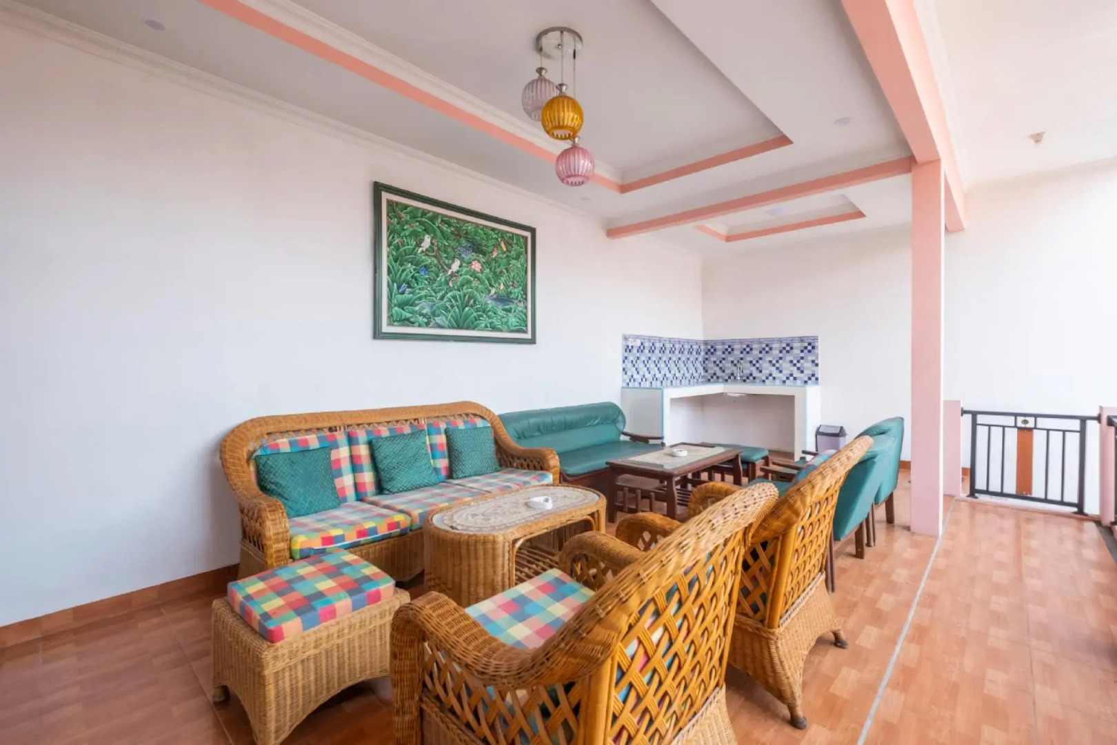 Capital O 1541 Puri Cikole Asri