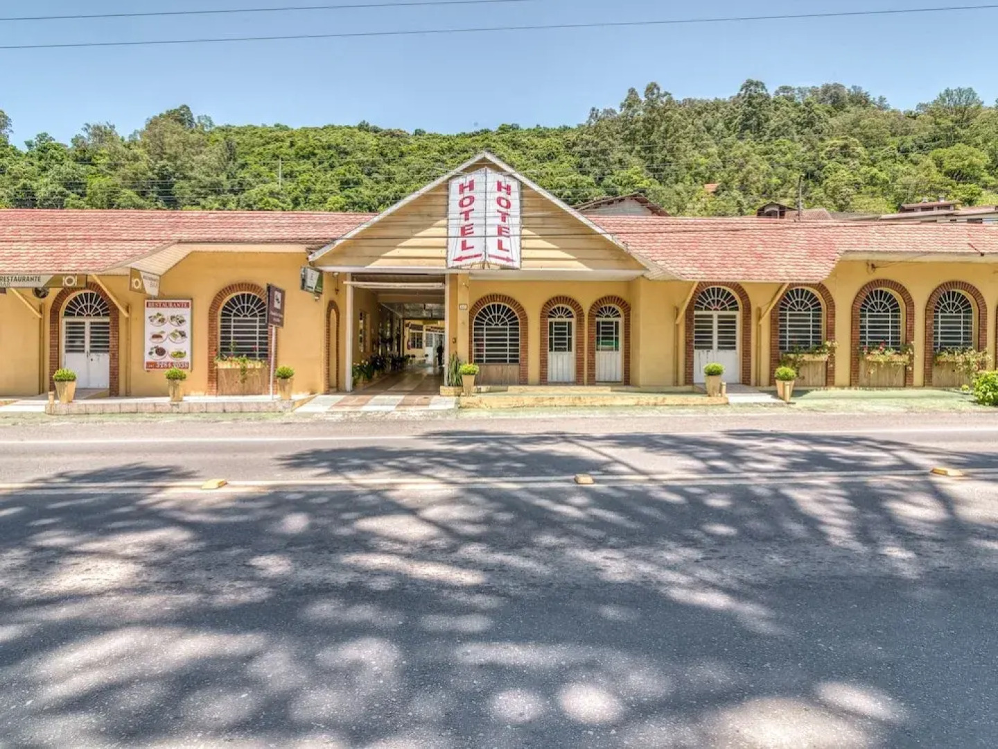 OYO Pousada Le Charme De La Ville