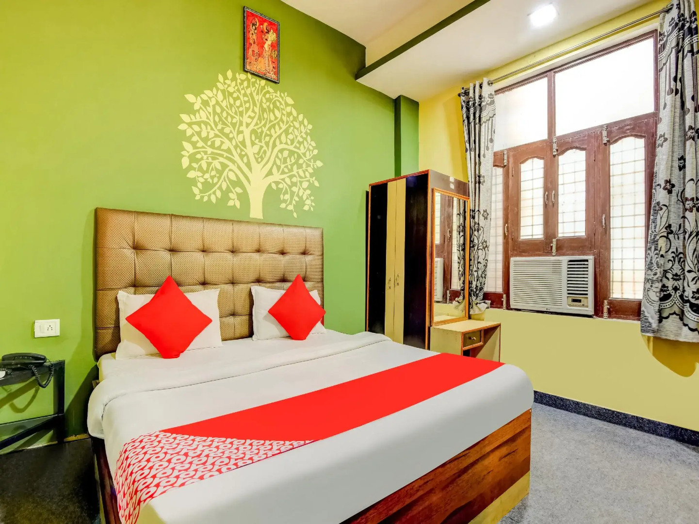 OYO 62203 Hotel Shyam Utsav