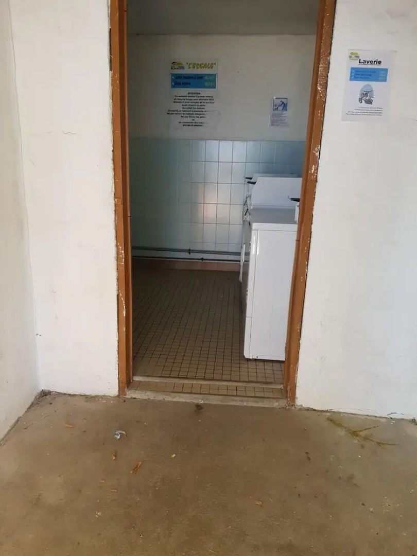 Bungalow With one Bedroom in Meschers-sur-gironde, With Pool Access, Furnished Garden and Wifi